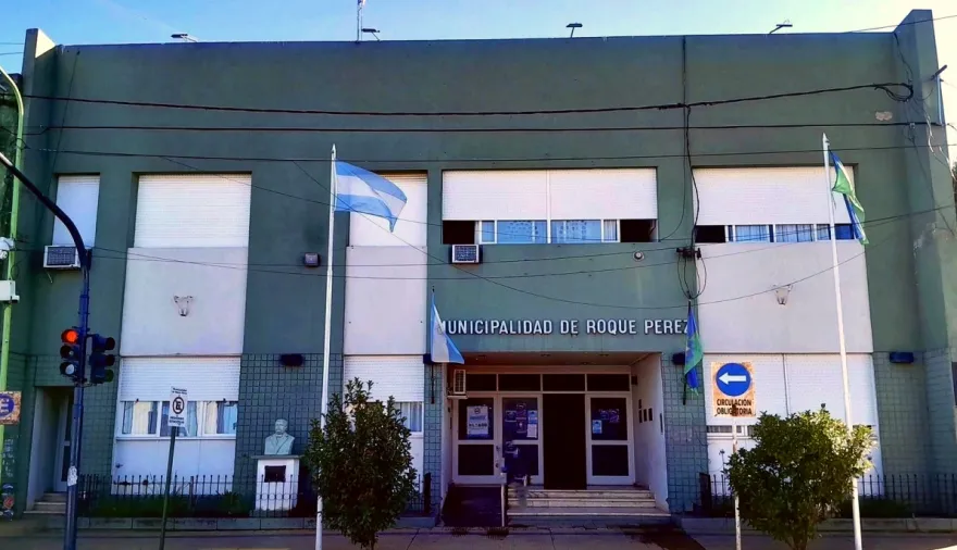 Sciaini acordó una nueva mejora salarial para los trabajadores municipales de Roque Pérez