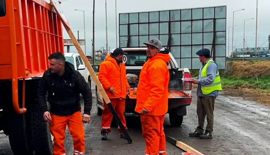 Sciaini puso en marcha los trabajos preventivos para la reparación de la Ruta Nacional 205 en Roque Pérez