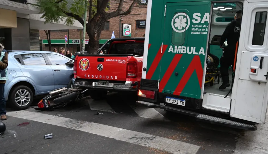 Escapaban de la policía y los detuvieron tras un triple choque en Flores