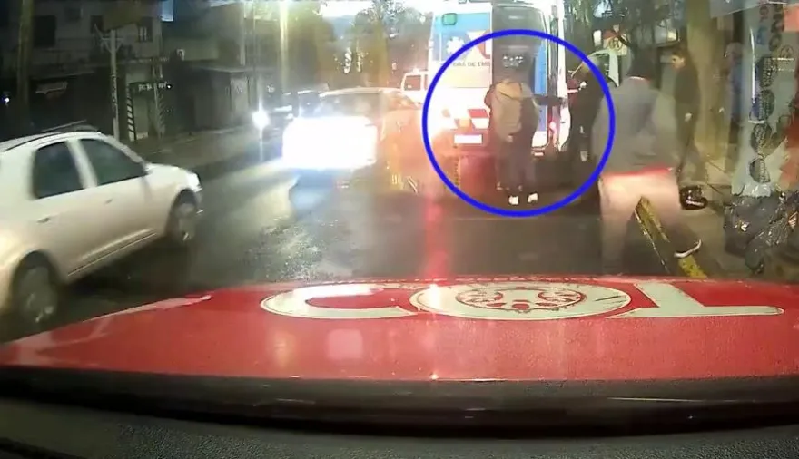 Imprudencia en Don Torcuato: cruzó con luz roja y atropelló a una vecina en la Ruta 202