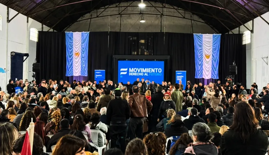 El kicillofismo despliega su tropa por la Segunda Sección y reclama más lugar para el interior bonaerense