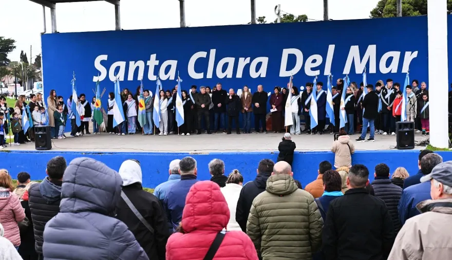Wini encabezó el acto por el paso a la Inmortalidad del General José de San Martín en Mar Chiquita