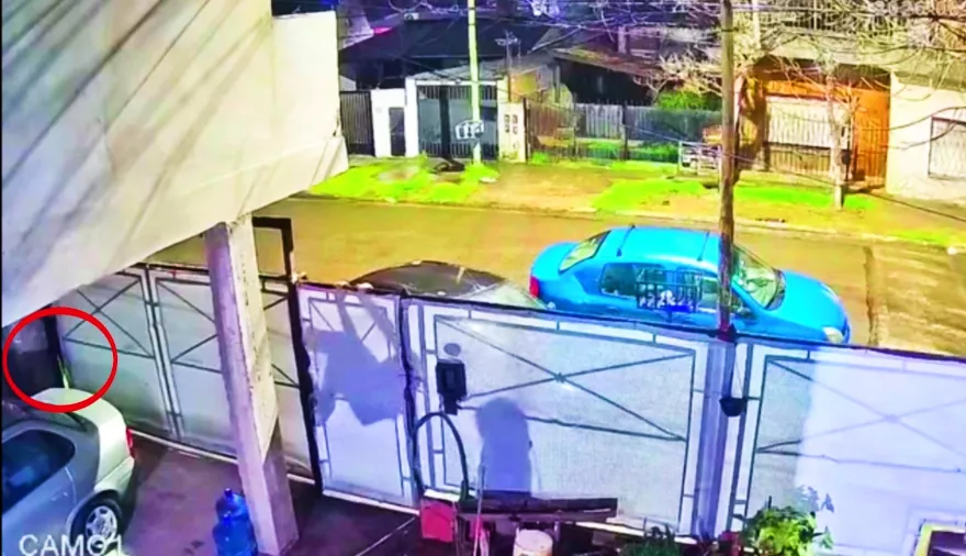 La inseguridad no duerme en Morón: varios ladrones ingresaron a una vivienda para robar una moto