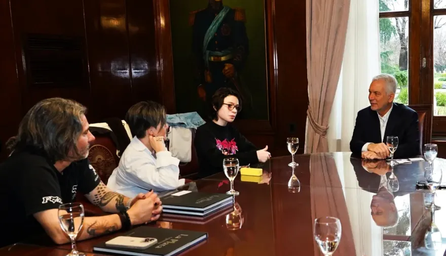 En La Plata: Alak recibió a Ian Moche y destacó la importancia de la educación inclusiva