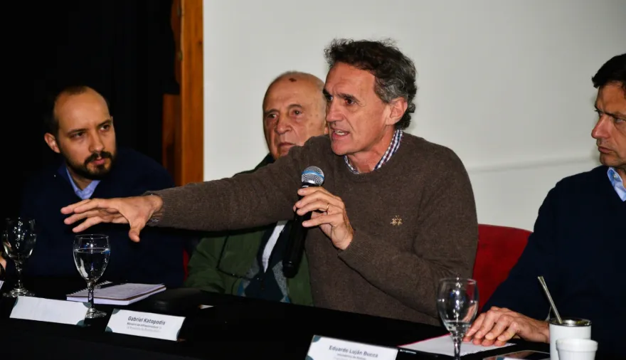 Katopodis reunió al Comité de Cuenca del Río Salado y anunció un estudio para prevenir inundaciones