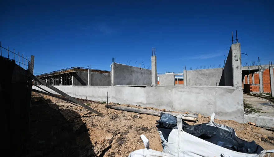Wischnivetzky anunció mejoras edilicias y trabajos de infraestructura en escuelas de Mar Chiquita