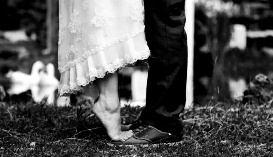 ¡Vivan los novios!: tiene fecha el casamiento de dos legisladores libertarios