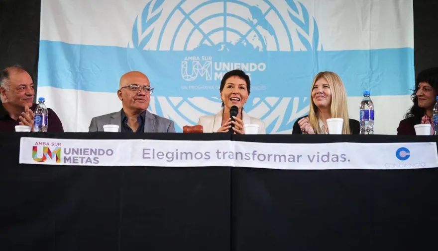 Mayra Mendoza participó de la apertura del Modelo de Naciones Unidas Uniendo Metas AMBA Sur