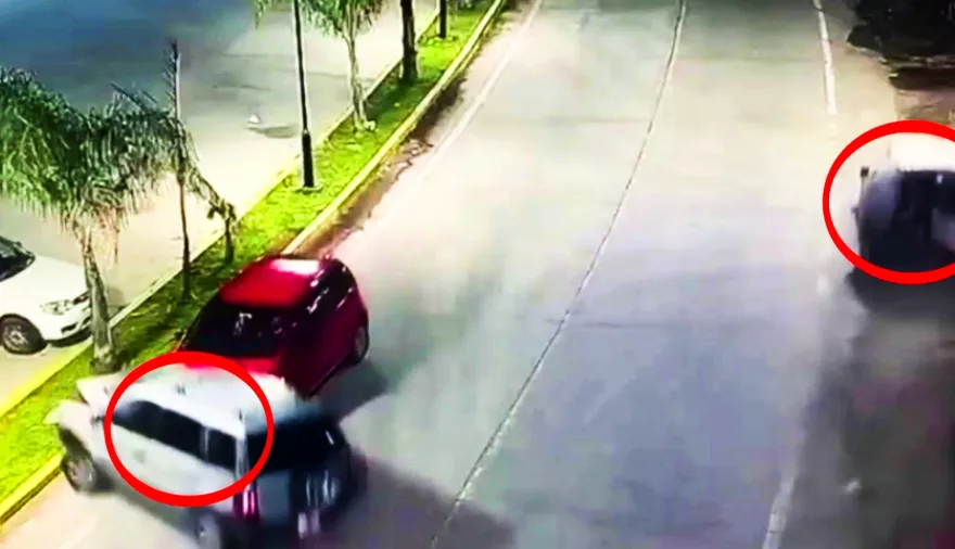 Un bebé recién nacido falleció durante un triple choque en Ensenada