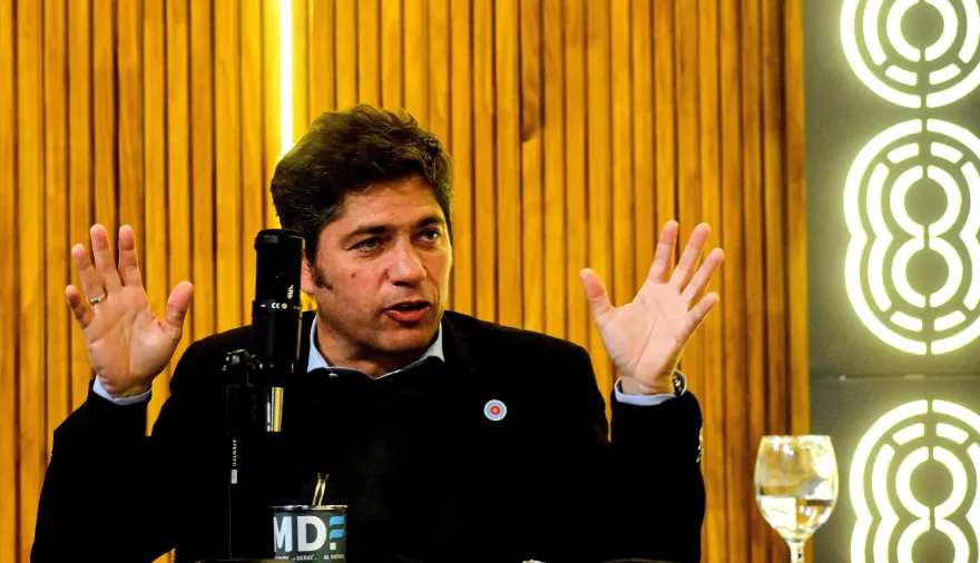 Las tarifas de la luz abrieron un nuevo frente de guerra entre Kicillof y La Cámpora