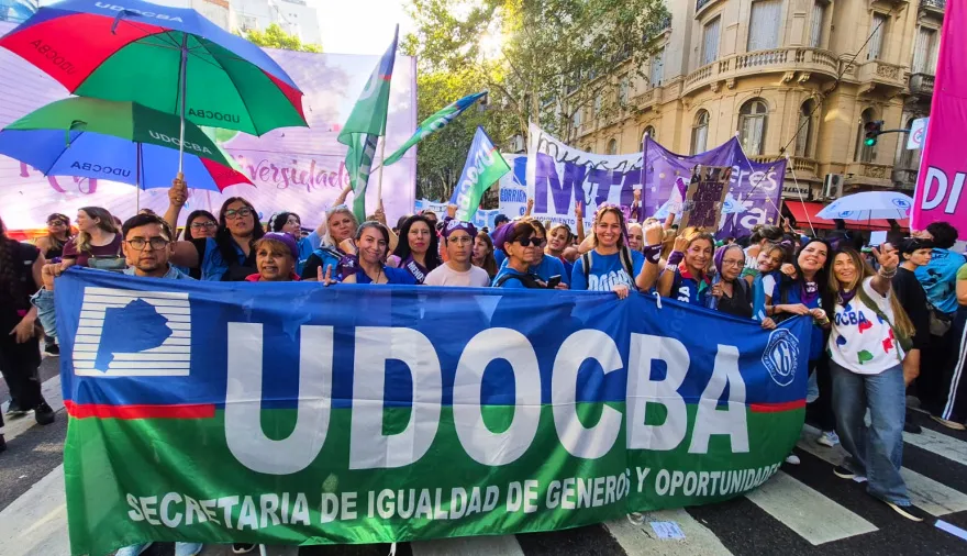 Docentes bonaerenses de UDOCBA pierden la paciencia y le reclamaron a Kicillof una recomposición salarial urgente