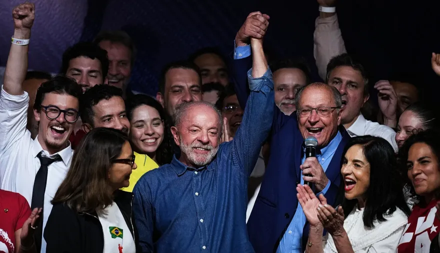 Lula ganó las elecciones en Brasil: el festejo de Kicillof y el silencio de Milei