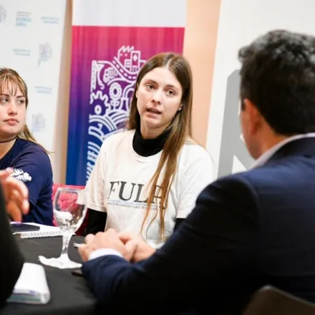 Marinucci confirmó el boleto estudiantil y garantiza los 45 viajes mensuales para alumnos