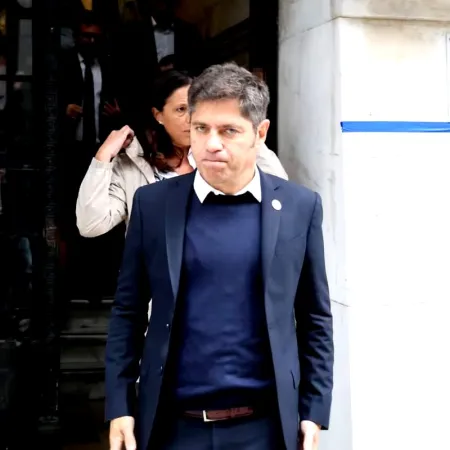 Kicillof y su gabinete presentaron declaraciones juradas 2025: patrimonios “transparentes” y varias sorpresas