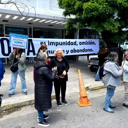 Afiliados a IOMA estallan en Mar del Plata: apuntan a la cúpula de la obra social y la acusan de “corrupción”