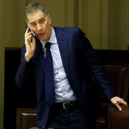 Santilli participará de la cumbre libertaria en Suipacha y se prepara para una foto clave