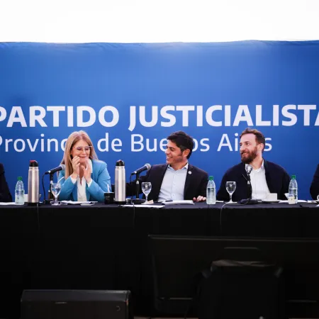 Kicillof presidente del PJ bonaerense: “El peronismo va a terminar con este modelo de destrucción”