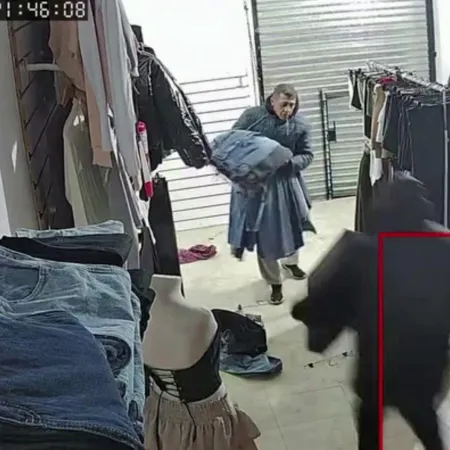 Ofrecen recompensa para identificar a ladrones en José C. Paz