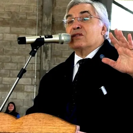 Alegre habló de su respaldo al “proyecto personal” de Kicillof y expuso la quita de recursos de Milei