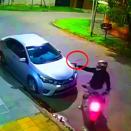 Asaltaban a un vecino y apareció la policía cuando escapaban en Lanús