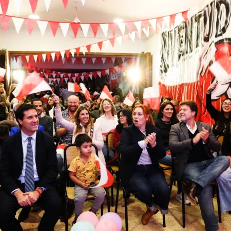 Reunión en Bahía Blanca: el radicalismo abadista busca la consolidación del partido como una alternativa sólida