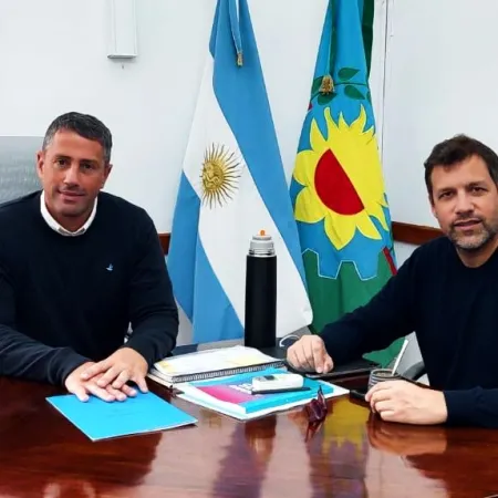 Walker se reunió con De Jesús para avanzar en proyectos de desarrollo para Pila