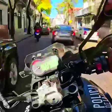 Policía de la Ciudad detuvo a motochorro tras una peligrosa persecución en Boedo