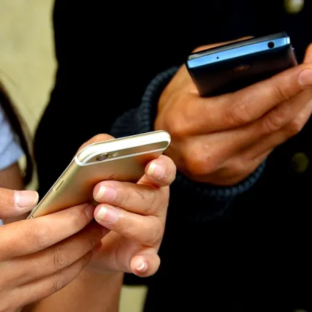 Presentan un proyecto bonaerense para crear una red pública para tratar la salud mental en entornos virtuales