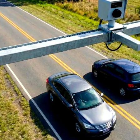 El Gobierno de Milei removió radares instalados en rutas ubicadas en suelo bonaerense: qué pasó