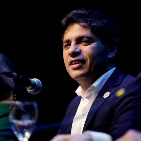 Paradojas: pese a estar en campaña, Kicillof niega su candidatura y habló sobre el desafió de Uñac