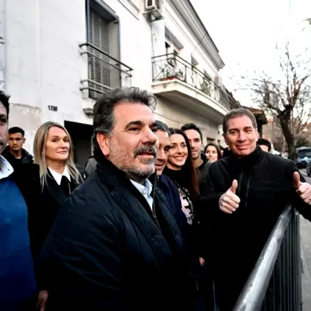 Con un fuerte respaldo, Ritondo juega fuerte y empuja a Santilli para la Gobernación 2027