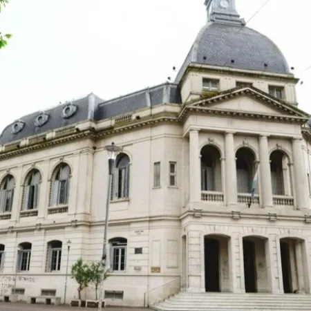 Aprobaron las cuentas de varios municipios, pero el Tribunal detectó irregularidades millonarias