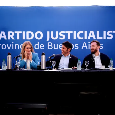 Estrategia digital y despliegue territorial: la maniobra del PJ bonaerense para rejuvenecer filas