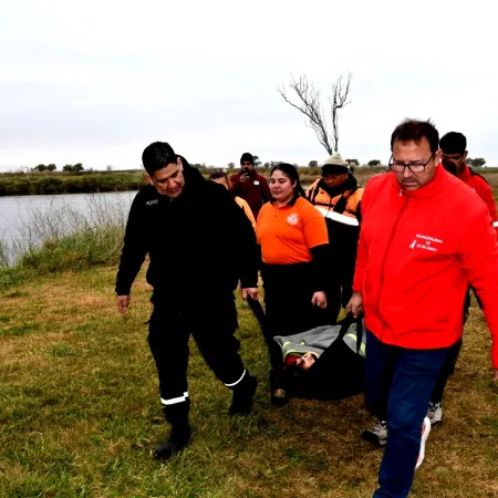 25 de Mayo: Defensa Civil participó de una jornada de capacitación en búsqueda y rescate