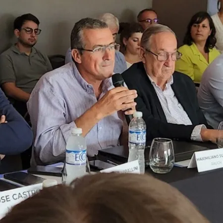 Intendentes radicales negaron versiones sobre un posible pacto con Kicillof y hubo ruido