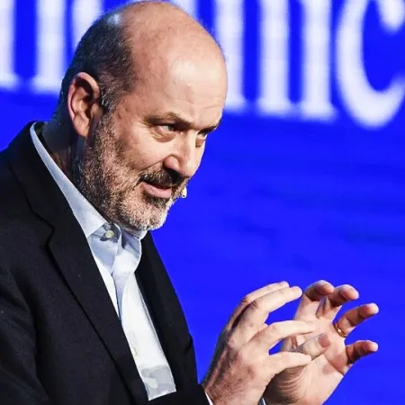 “Chuby” Leguizamón cruzó a Sturzenegger ante sus repudiables críticas sobre los ciudadanos de La Plata
