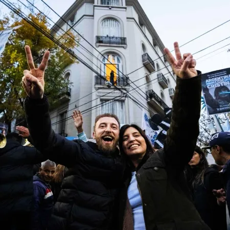 A un año de la condena contra Cristina, Otermín afirmó que la justicia “la sacó de la cancha”