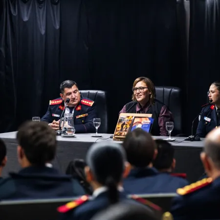 Reconocimiento legislativo: Diputados homenajeó a los bomberos voluntarios bonaerenses