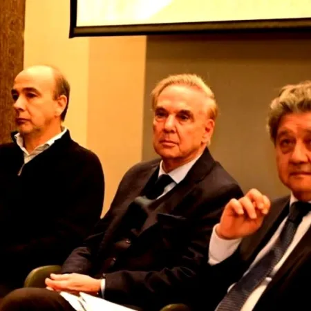En La Plata, Pichetto lanzó una advertencia sobre el gobierno de Milei y agitó al peronismo hacia 2027