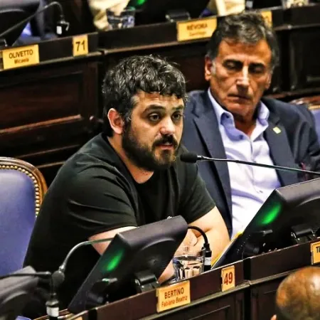Tignanelli y un palito para Kicillof por no hablar de Cristina: “Habrá que buscar otros dirigentes”
