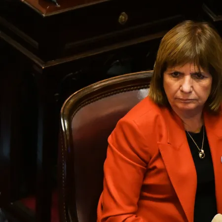 Bullrich volvió a marcar distancia de Adorni: cuestionó grandes detalles de su Declaración Jurada