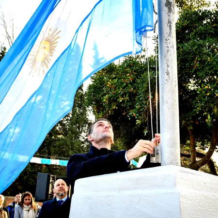 San Vicente: Mantegazza encabezó los festejos oficiales por el Día de la Bandera en Domselaar