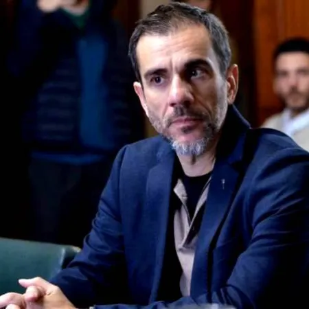 El PRO del Senado bonaerense repudió al peronismo por sus internas y se diferenció de los libertarios