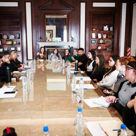 Con un mensaje electoral 2027, Kicillof juntó a la juventud de su Movimiento Derecho al Futuro