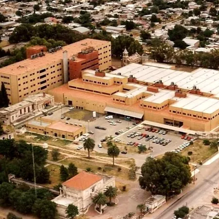 Crece la crisis del Hospital Penna y un diputado bonaerense apuntó contra Kicillof