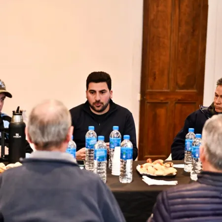 Egüen se reunió con los veteranos de Malvinas para fortalecer la Malvinización de 25 de Mayo