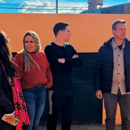 Sciaini anunció mejoras en los establecimientos educativos urbanos de Roque Pérez