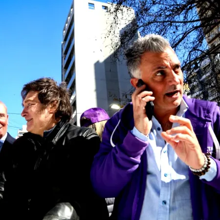 Santilli avanza, Pareja retrocede: un asado, una jugada política y otra pulseada por el poder bonaerense