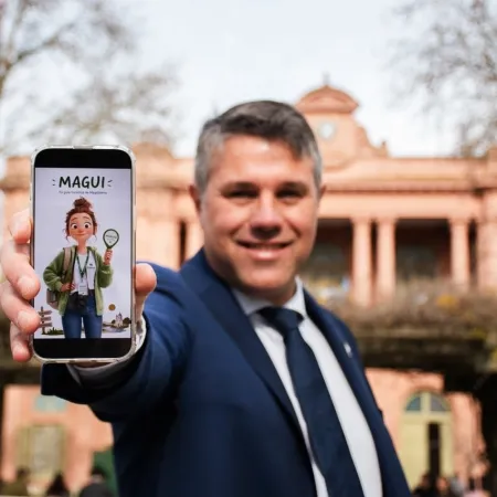 Hourcade presentó Magui, la nueva guía turística virtual del Municipio de Magdalena