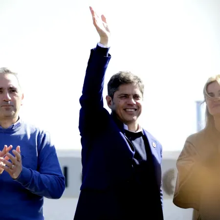 Entre reproches y reclamos, trabajadores se plantaron contra un ministro de Kicillof